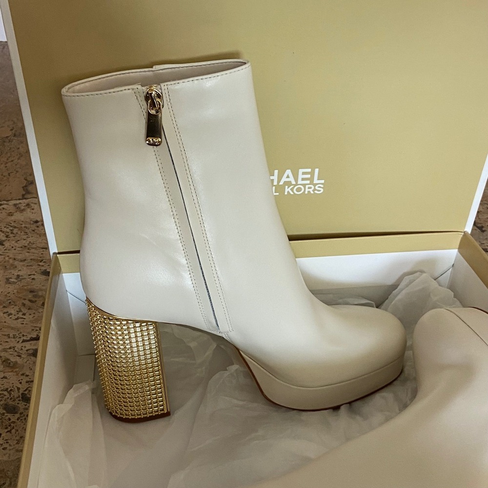 Michael Kors Maxine Platform Bootie Light Cream Leather Gold Cage 9.5 - Picture 7 of 11